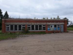 Капитальное строение с инв. №210/С-11320, Магазин, пл. 295 кв.м.